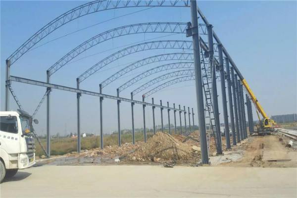 鋼結(jié)構(gòu)